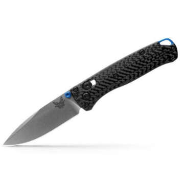 benchmade mini bugout axis drop point knife carbon fiber